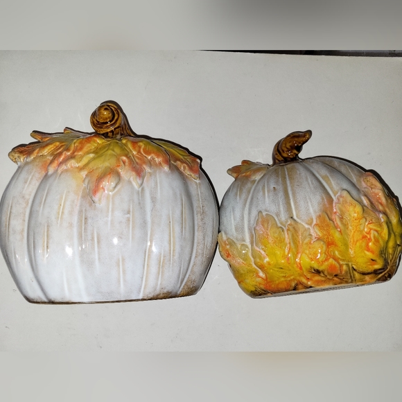 Pair of Ceramic White Pumpkins - Picture 1 of 5